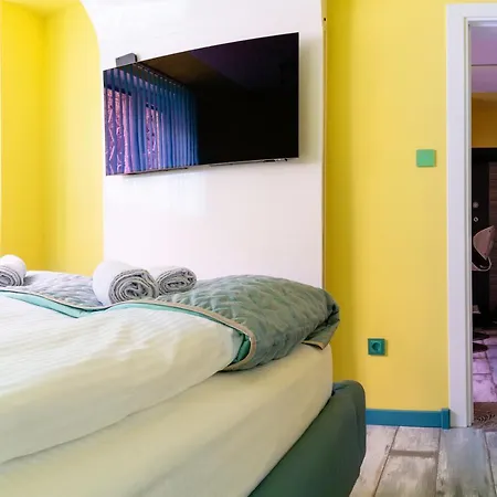 Апартамент Sofiel Cozy - Center София