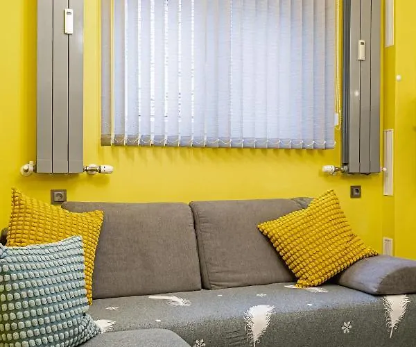 Апартамент Sofiel Cozy - Center